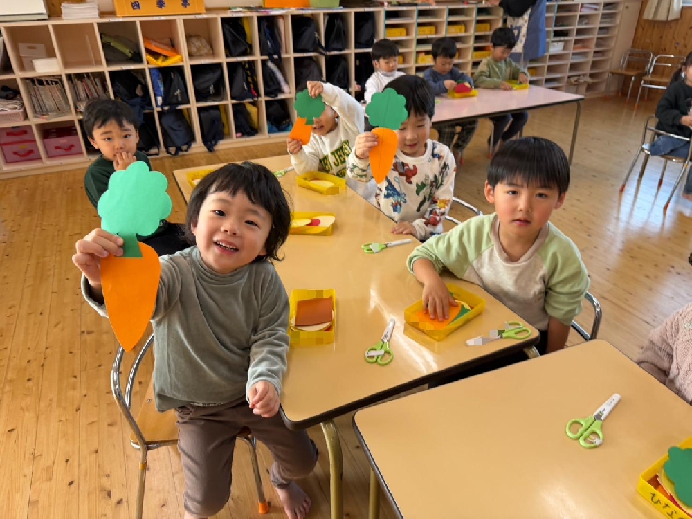 チョキチョキ✂️ぐつぐつ🫕（年少）