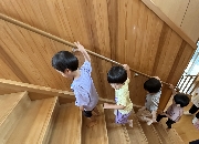 すみれ探検隊！！（満3歳児）